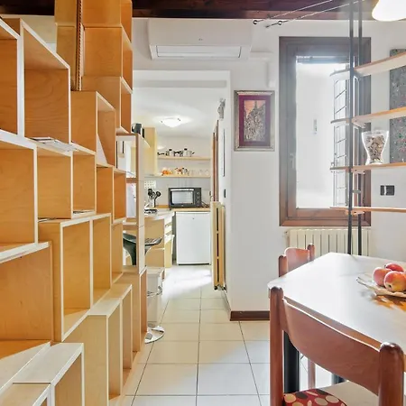 Apartment Sweet Studio Ponti Romani Padova